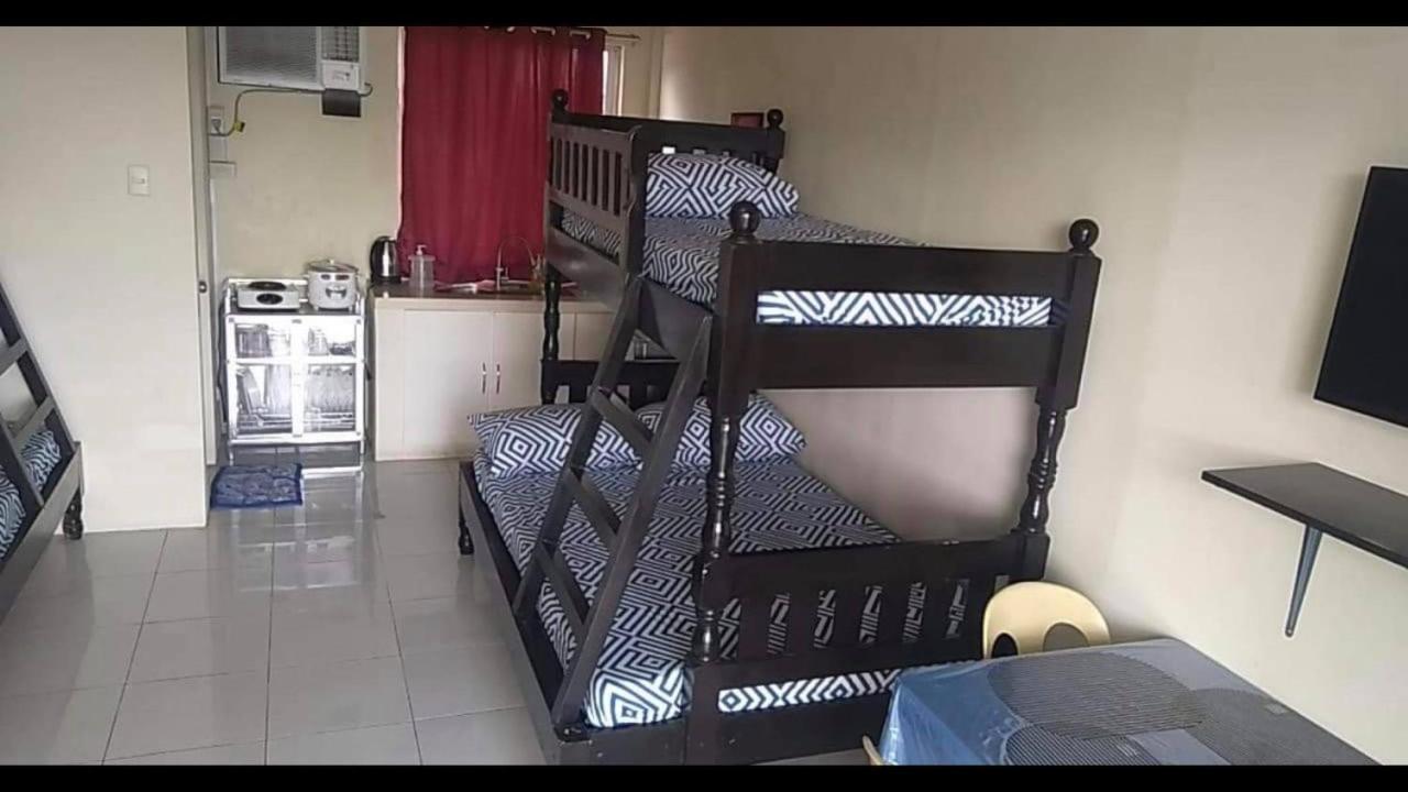 Rv3 Transient House Hotel Angeles Ngoại thất bức ảnh
