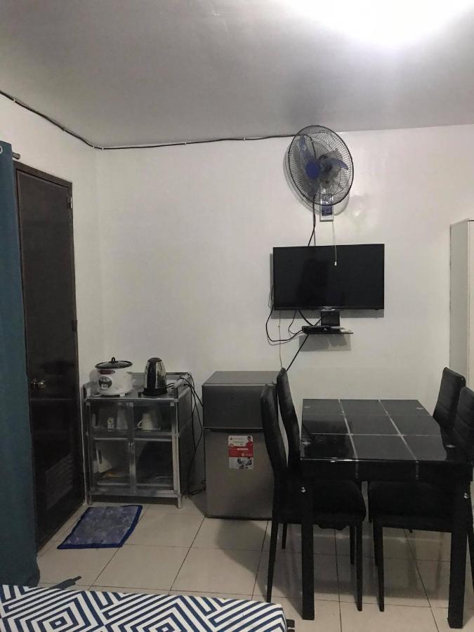 Rv3 Transient House Hotel Angeles Ngoại thất bức ảnh