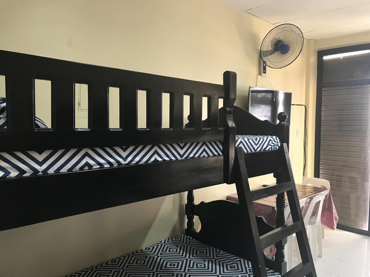 Rv3 Transient House Hotel Angeles Ngoại thất bức ảnh